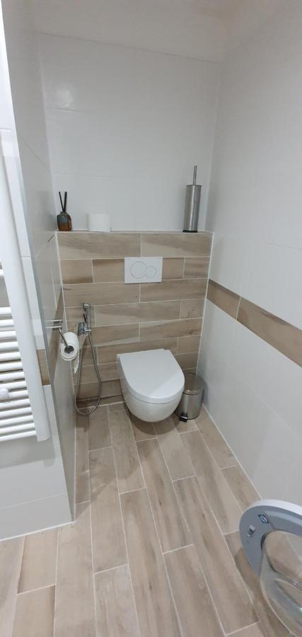 Apartman Nerudovka D 104, Finska Sauna, Garazove Stani Loučná pod Klínovcem Εξωτερικό φωτογραφία
