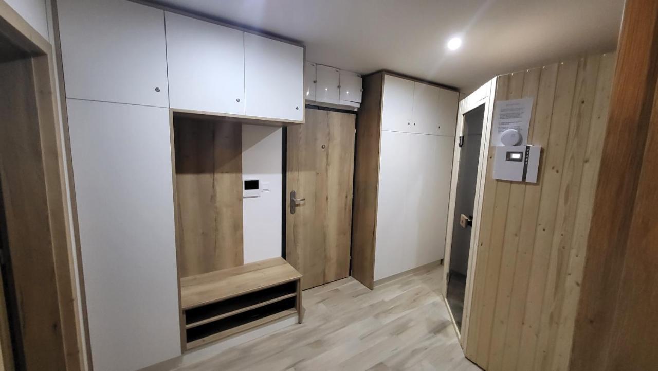 Apartman Nerudovka D 104, Finska Sauna, Garazove Stani Loučná pod Klínovcem Εξωτερικό φωτογραφία