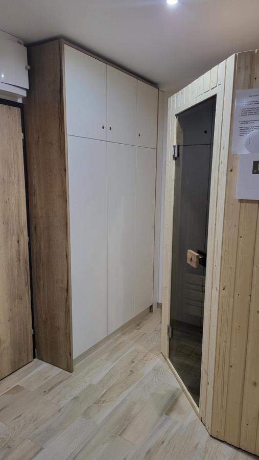 Apartman Nerudovka D 104, Finska Sauna, Garazove Stani Loučná pod Klínovcem Εξωτερικό φωτογραφία